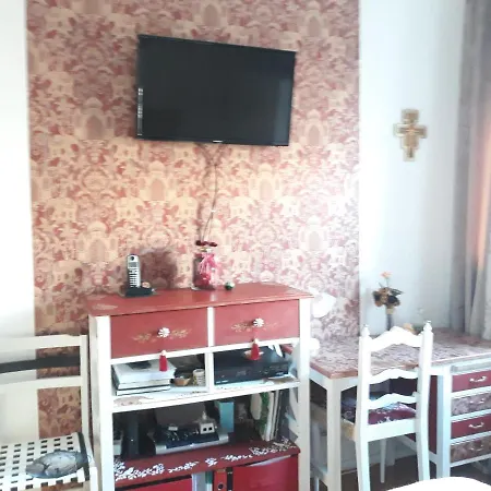 Ameli Homestay Lisbon