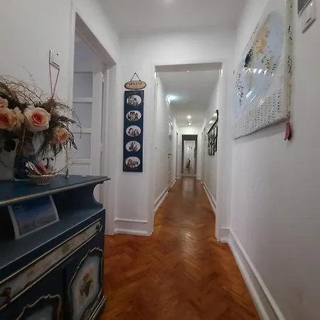 Ameli Homestay Lisbon